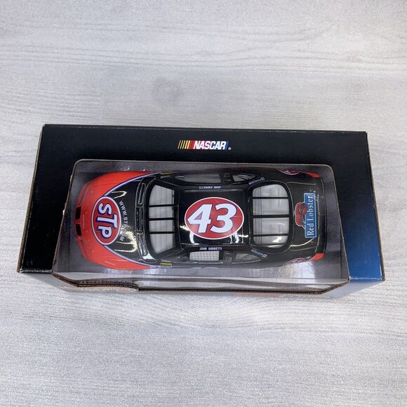 Hot Wheels Racing NASCAR 1:24 Diecast Black Chrome 43 John Andretti Pontiac STP - Picture 6 of 8